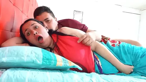 Belle-mère indienne baisée par son beau-fils - porno desi
