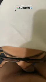 Musulmane en hijab baisée et creampie qui coule